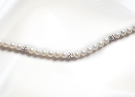 Bracciale in Perle con 3 Sfere in Strass