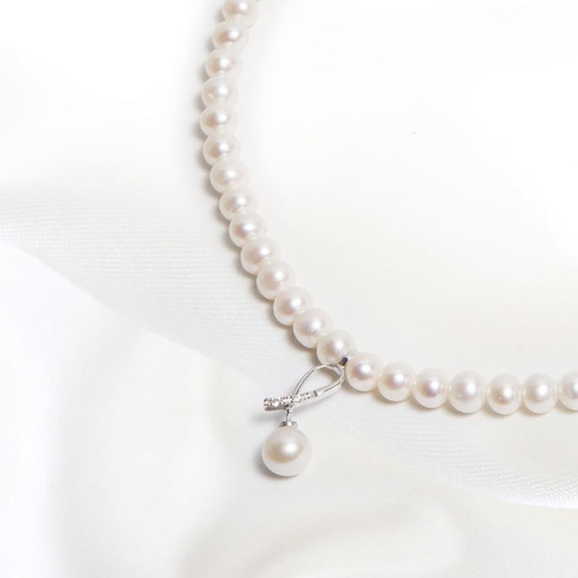 Pendente in perle, oro e diamanti