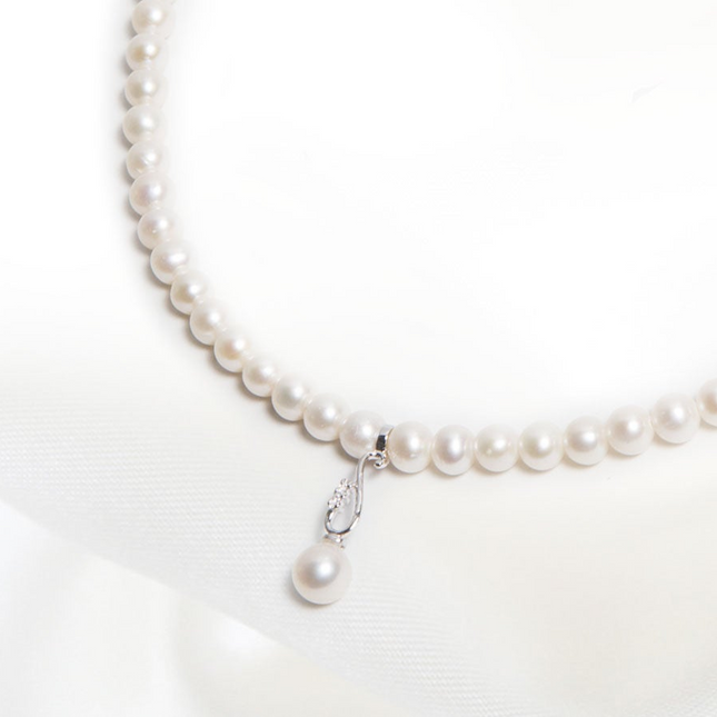 Pendente in perle, oro e diamanti 